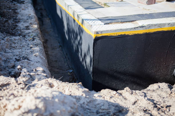 Professional Vapor Barrier Installation technician working in La Fontaine, IN